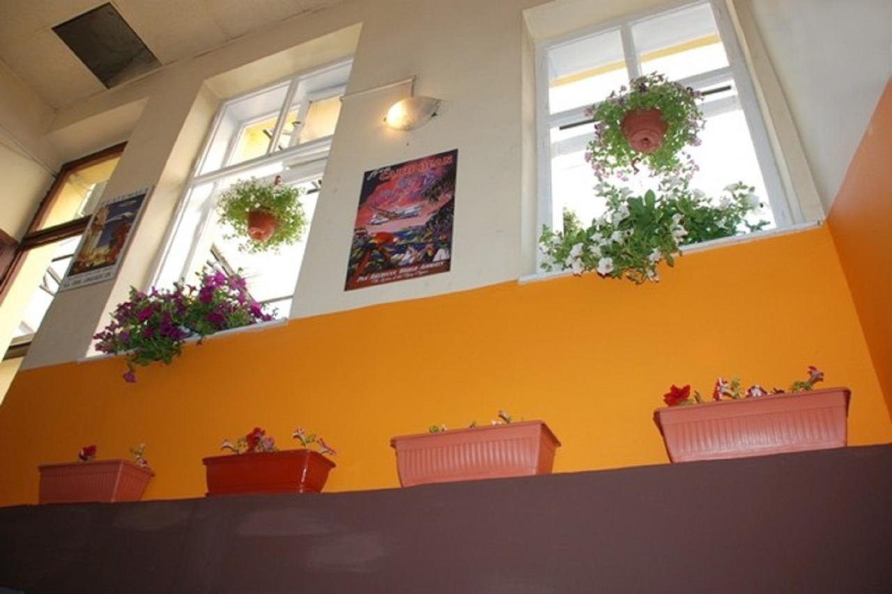 Central Station Hostel Beograd Bagian luar foto