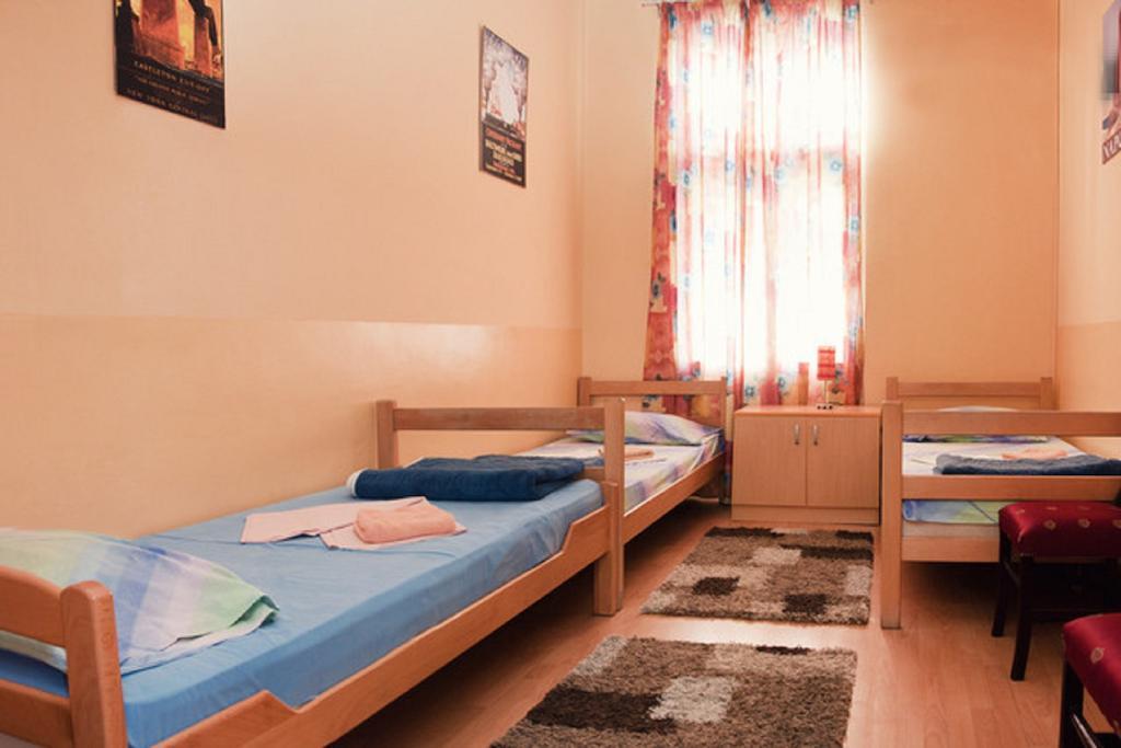 Central Station Hostel Beograd Bagian luar foto